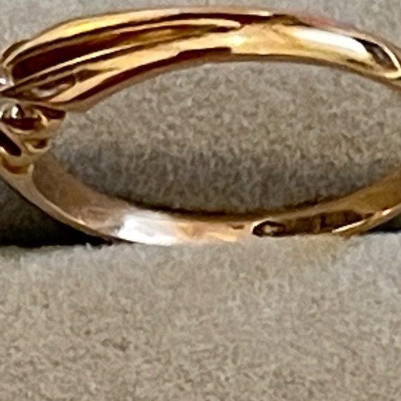 Classic Antique Old Cut Diamond Solitaire approximately .17–.20 Crt. ring size 9 - Picture 7 of 9